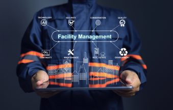 Facility,Management,Concept,With,Engineer,Using,Tablet,To,Show,Performance